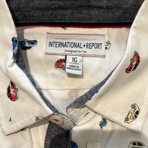 Boys button down shirt with car pattern - Picture 2 of 7